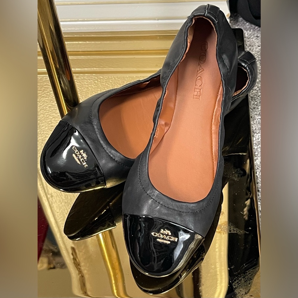 Coach Black Leather Ballet Flats with Patent Cap Toe and Gold Logo